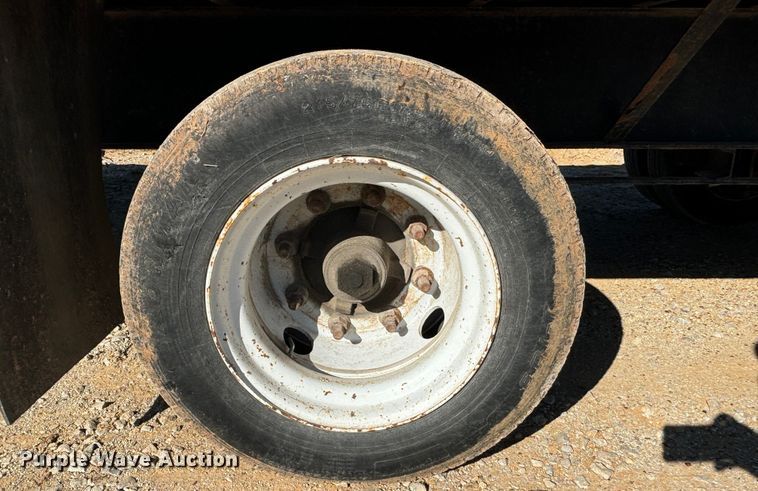 image for item DS2532 2016 PJ equipment trailer