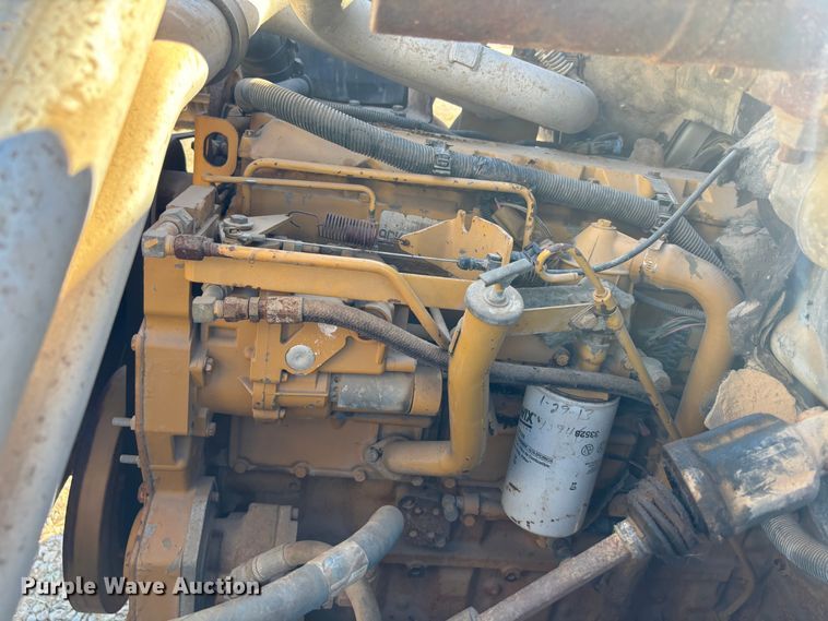 image for item DS2534 1998 GMC C7500 water truck