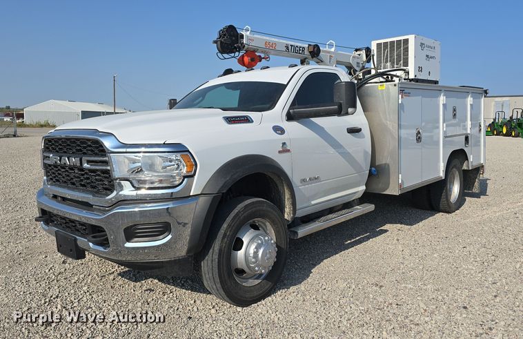 image for item DS4831 2021 Dodge Ram 5500HD utility / service truck