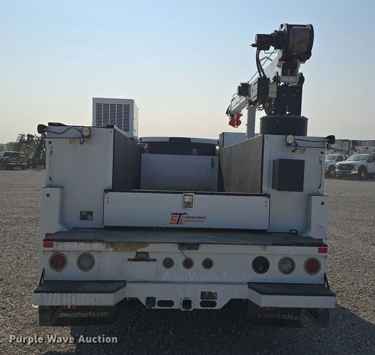 image for item DS4831 2021 Dodge Ram 5500HD utility / service truck