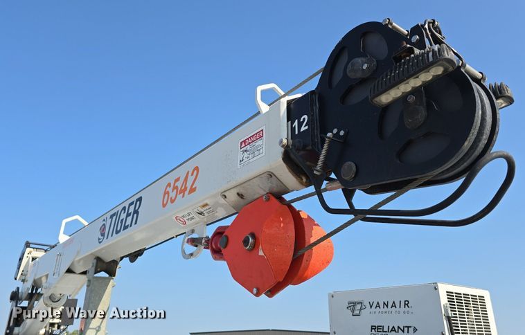 image for item DS4831 2021 Dodge Ram 5500HD utility / service truck