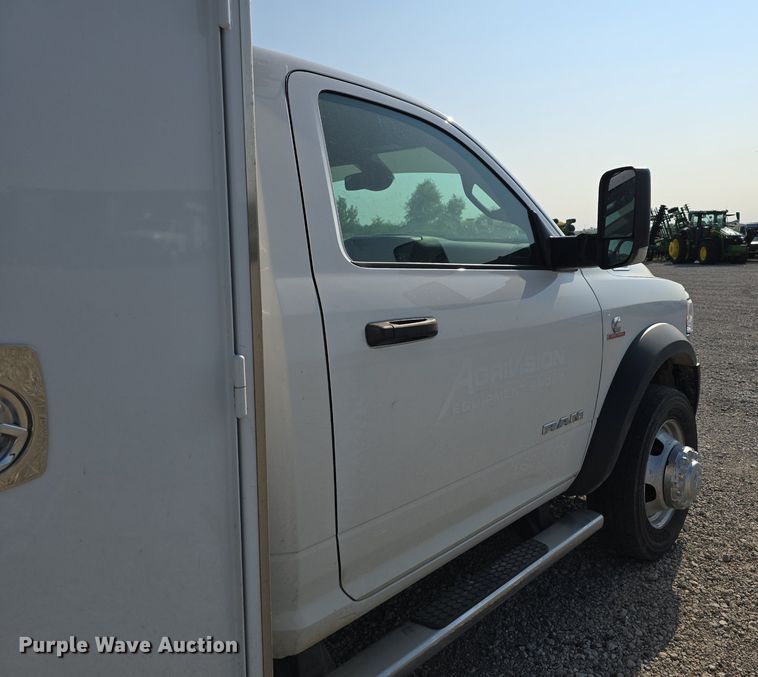 image for item DS4831 2021 Dodge Ram 5500HD utility / service truck