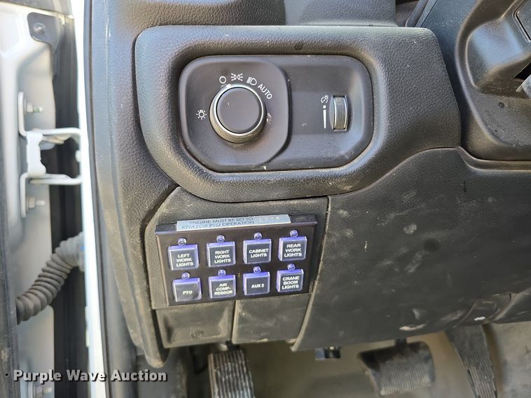 image for item DS4831 2021 Dodge Ram 5500HD utility / service truck