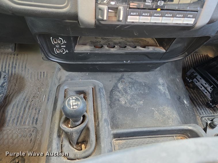 image for item DS4831 2021 Dodge Ram 5500HD utility / service truck