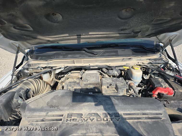 image for item DS4831 2021 Dodge Ram 5500HD utility / service truck