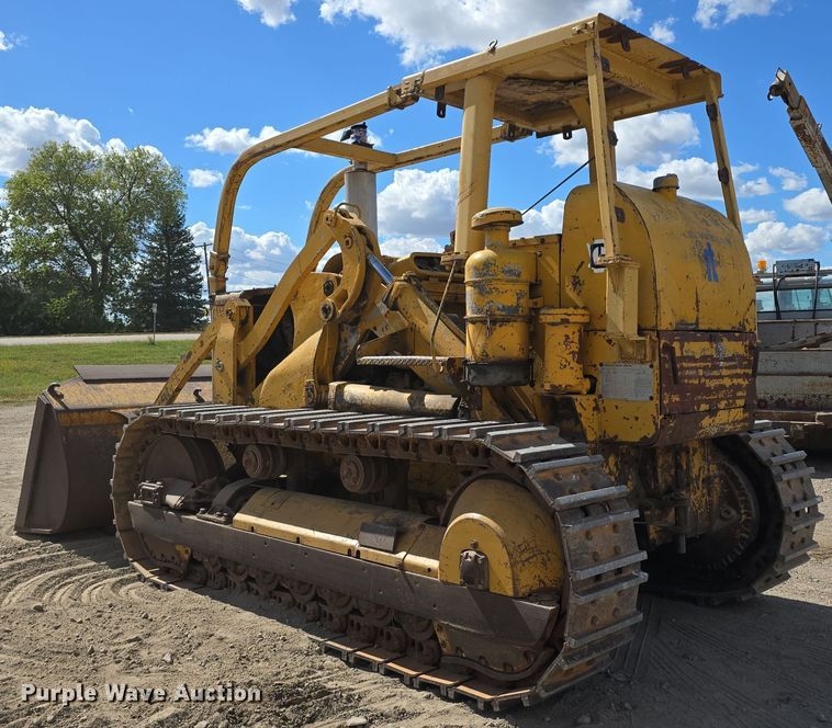 image for item DS4873 1965 Caterpillar 977H track loader