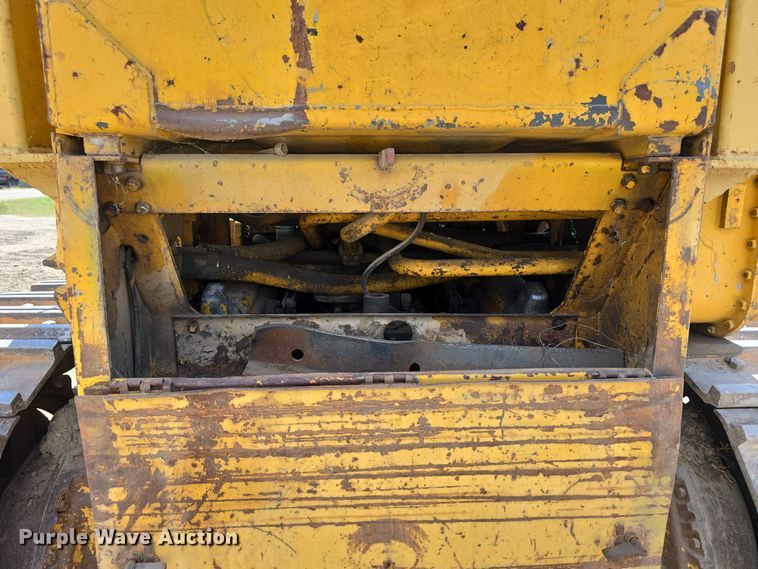 image for item DS4873 1965 Caterpillar 977H track loader