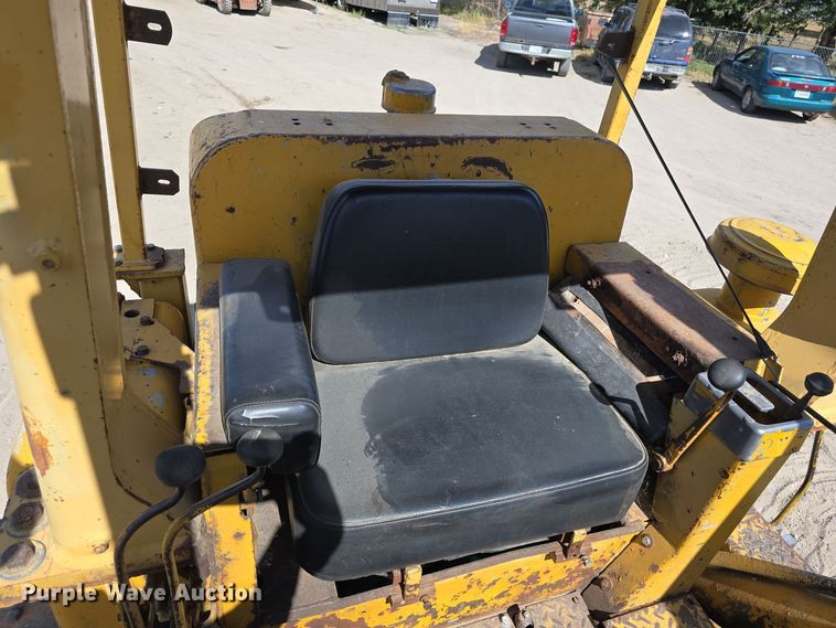 image for item DS4873 1965 Caterpillar 977H track loader