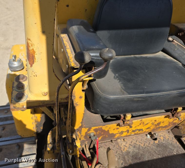 image for item DS4873 1965 Caterpillar 977H track loader