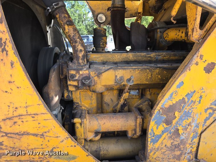 image for item DS4873 1965 Caterpillar 977H track loader