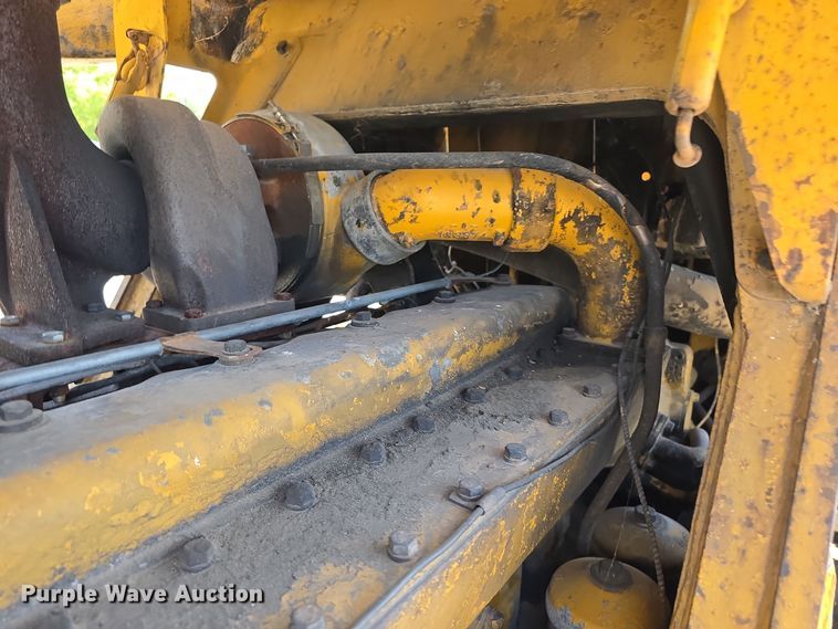 image for item DS4873 1965 Caterpillar 977H track loader
