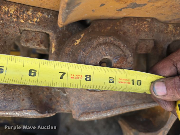 image for item DS4873 1965 Caterpillar 977H track loader