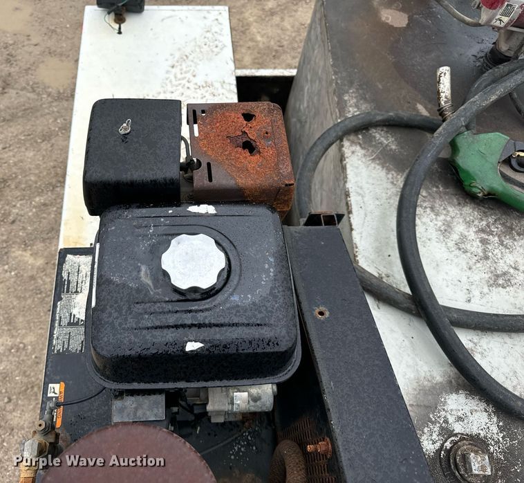 image for item DT2000 2007 Ford  F550 Super Duty XL utility / service truck