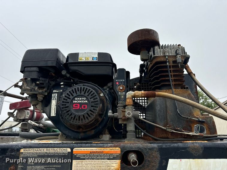 image for item DT2000 2007 Ford  F550 Super Duty XL utility / service truck