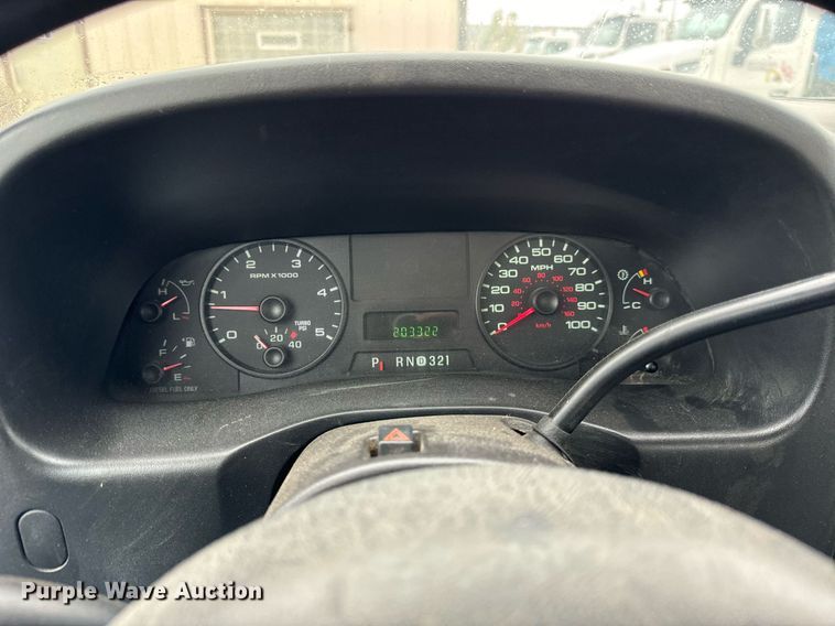 image for item DT2000 2007 Ford  F550 Super Duty XL utility / service truck