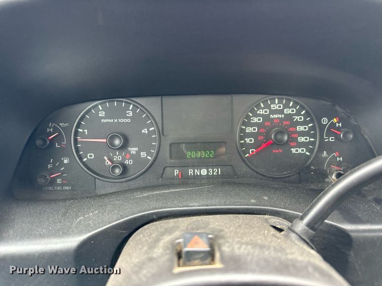 image for item DT2000 2007 Ford  F550 Super Duty XL utility / service truck