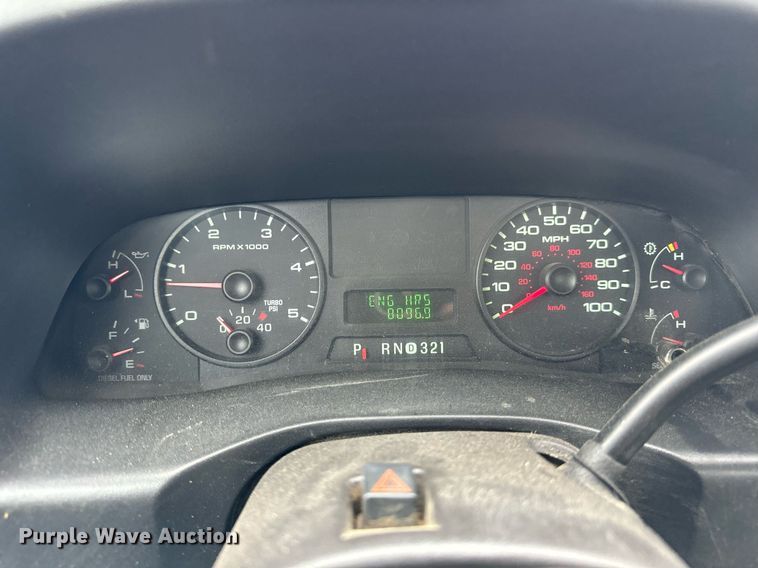 image for item DT2000 2007 Ford  F550 Super Duty XL utility / service truck