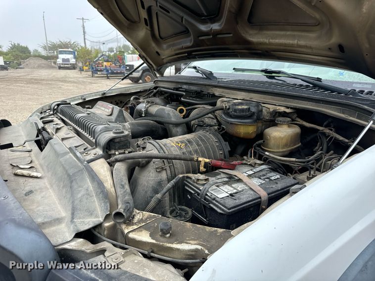 image for item DT2000 2007 Ford  F550 Super Duty XL utility / service truck