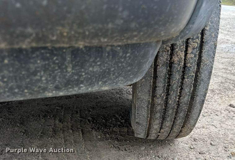 image for item DT2000 2007 Ford  F550 Super Duty XL utility / service truck