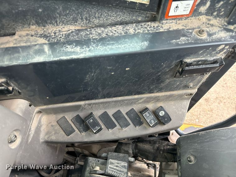 image for item DT2003 2012 John Deere 85D mini excavator