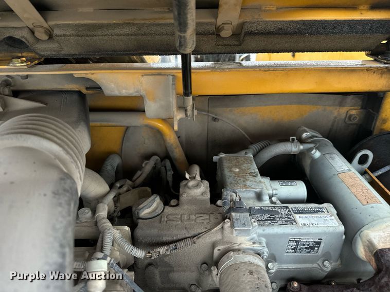 image for item DT2003 2012 John Deere 85D mini excavator