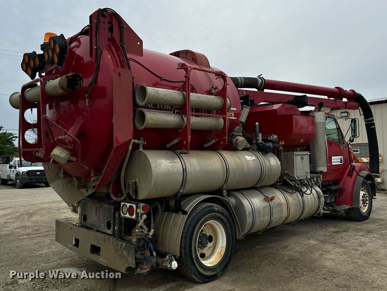 image for item DT2006 2002 Sterling  L-Line hydrovac truck