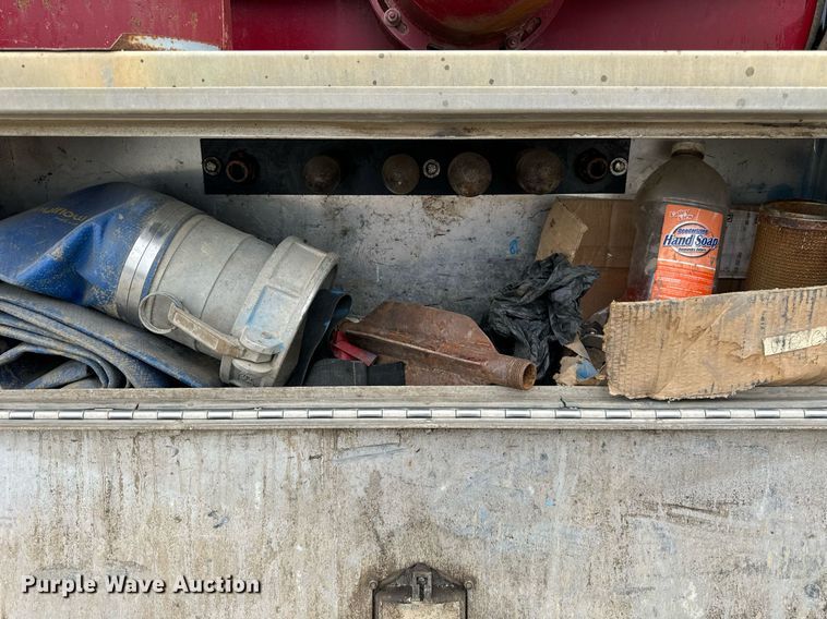 image for item DT2006 2002 Sterling  L-Line hydrovac truck