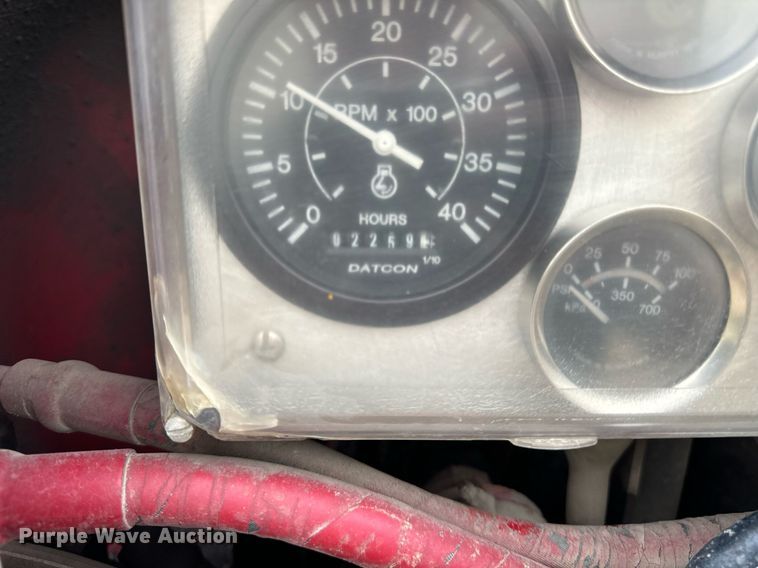 image for item DT2006 2002 Sterling  L-Line hydrovac truck