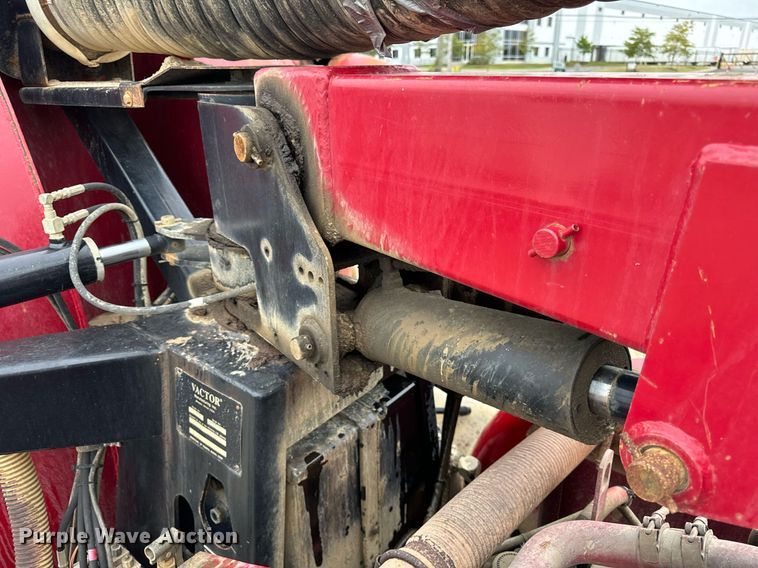 image for item DT2006 2002 Sterling  L-Line hydrovac truck