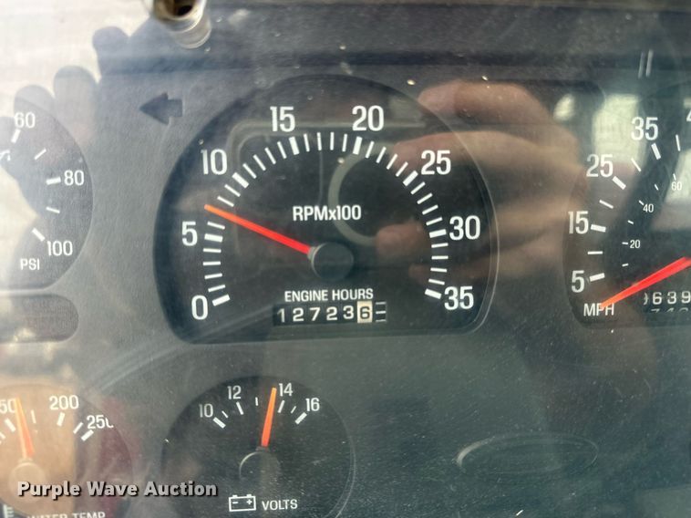 image for item DT2006 2002 Sterling  L-Line hydrovac truck