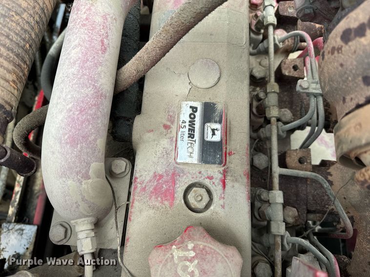 image for item DT2006 2002 Sterling  L-Line hydrovac truck