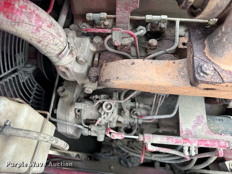 image for item DT2006 2002 Sterling  L-Line hydrovac truck