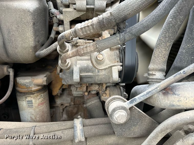 image for item DT2006 2002 Sterling  L-Line hydrovac truck