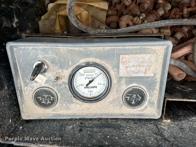 image for item DT2007 Asphalt Zipper AZ-480S cold planer