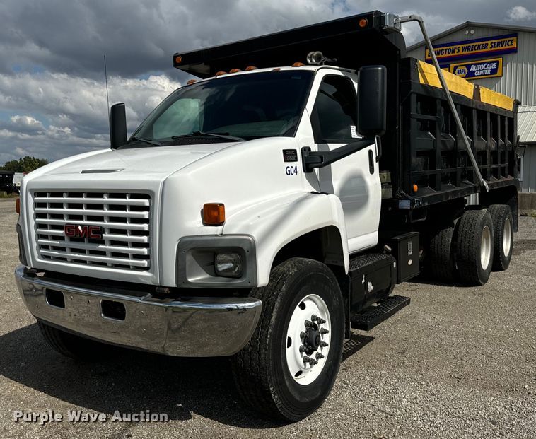 image for item DT2014 2004 GMC C8500 dump truck