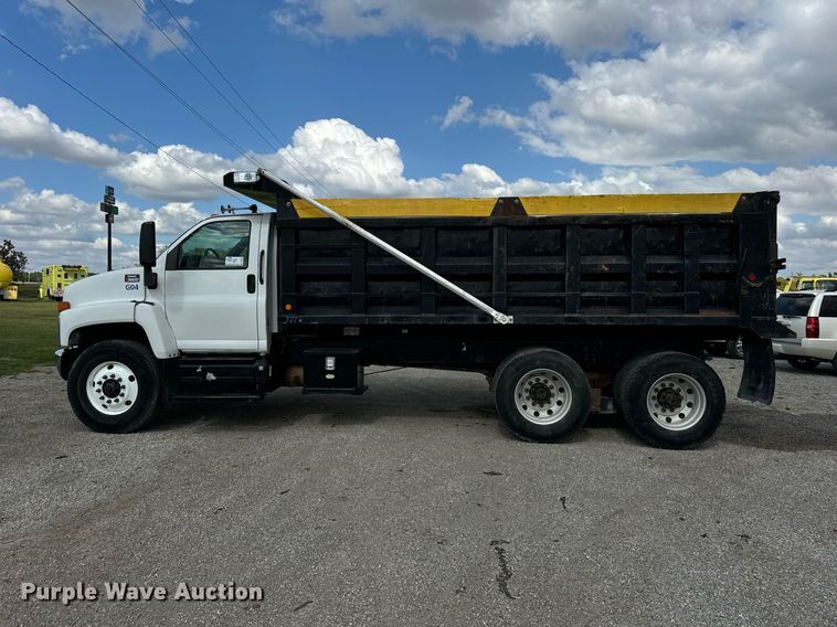 image for item DT2014 2004 GMC C8500 dump truck