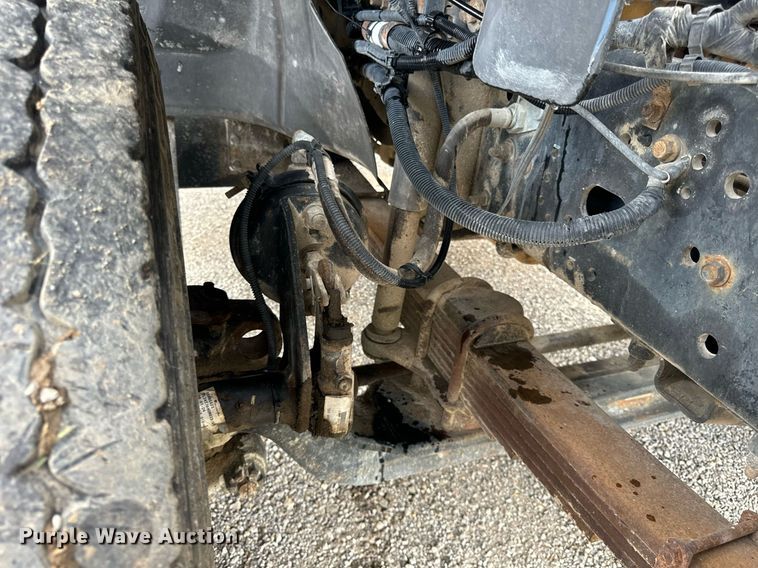 image for item DT2014 2004 GMC C8500 dump truck