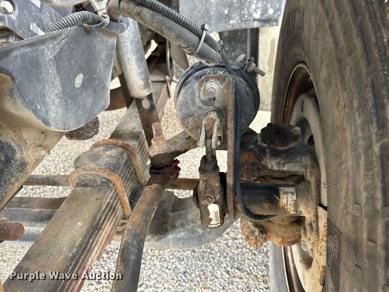 image for item DT2014 2004 GMC C8500 dump truck