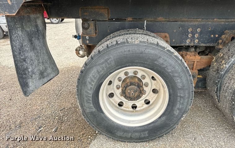 image for item DT2014 2004 GMC C8500 dump truck