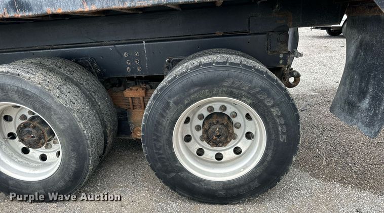 image for item DT2014 2004 GMC C8500 dump truck