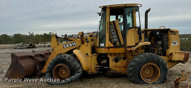 image for item DT2018 John Deere  544H wheel loader