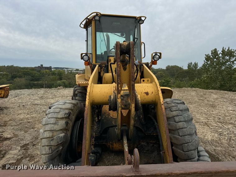 image for item DT2018 John Deere  544H wheel loader