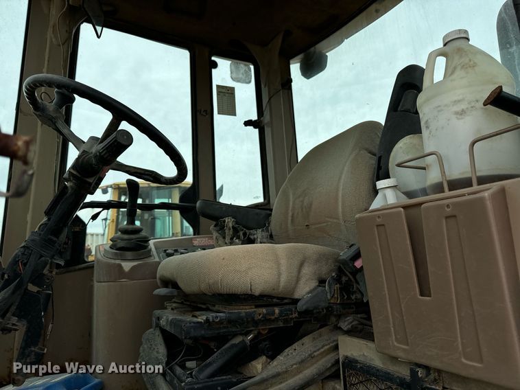 image for item DT2018 John Deere  544H wheel loader