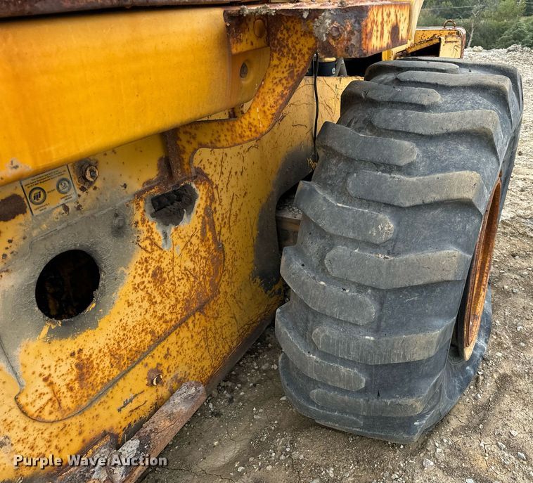 image for item DT2018 John Deere  544H wheel loader
