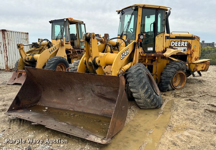 image for item DT2019 John Deere 624H wheel loader