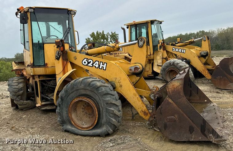 image for item DT2019 John Deere 624H wheel loader
