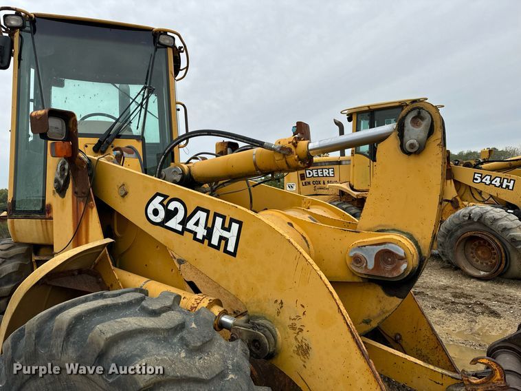 image for item DT2019 John Deere 624H wheel loader