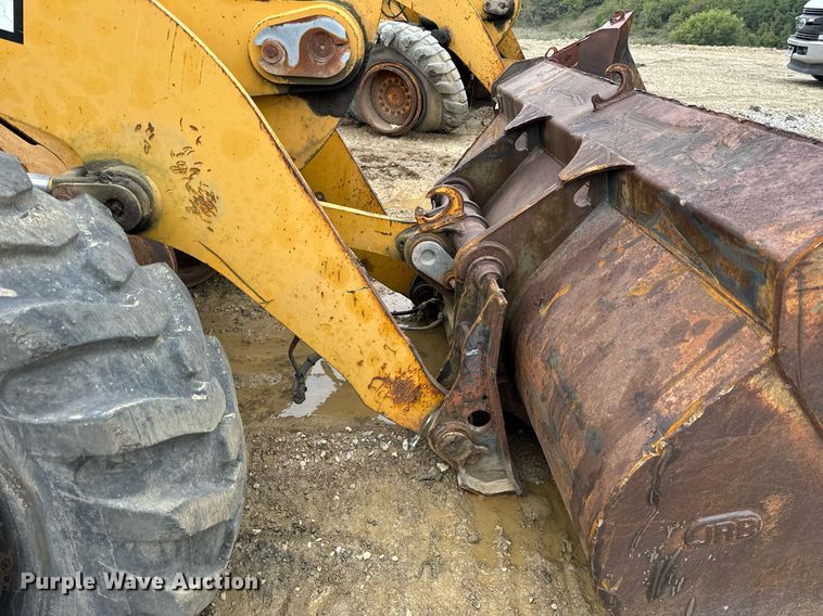 image for item DT2019 John Deere 624H wheel loader