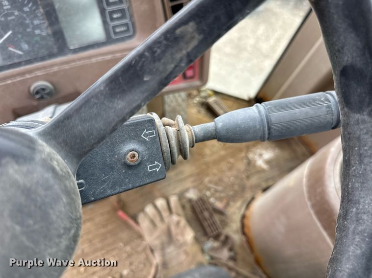 image for item DT2019 John Deere 624H wheel loader