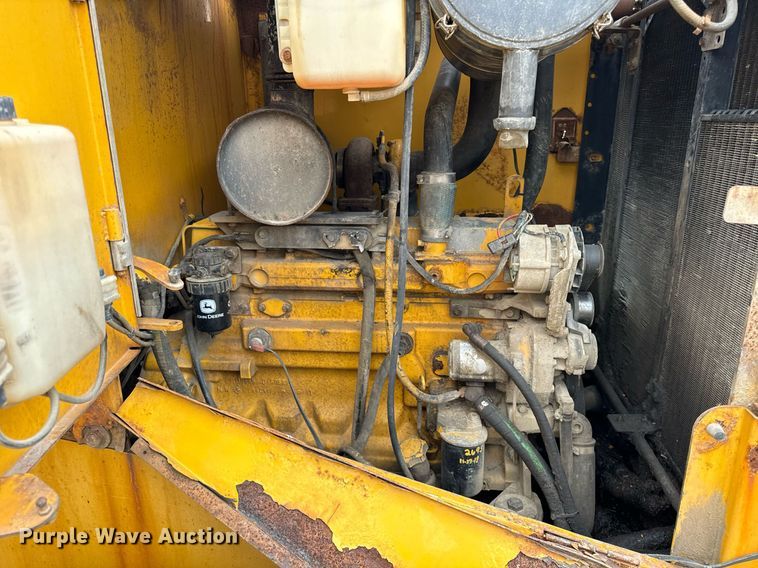 image for item DT2019 John Deere 624H wheel loader